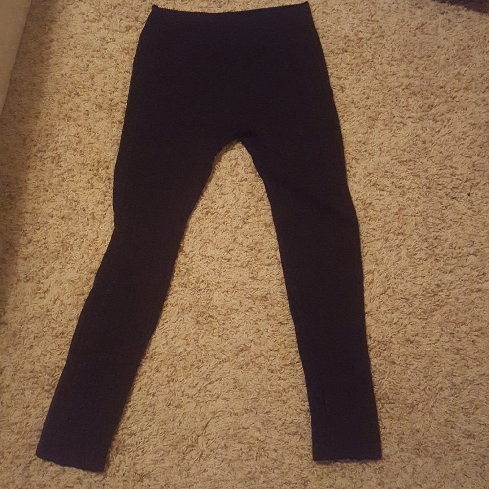 black leggings